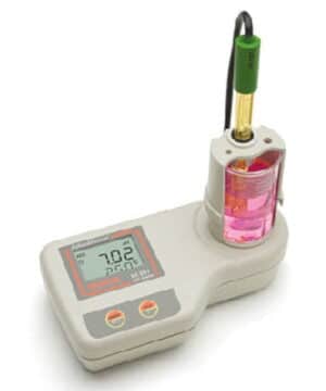 เครื่องวัดค่าความเป็นกรด ด่าง PH Meter จาก Hanna รุ่น HI208 มี Magnetic Stirrer